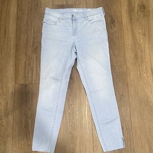 Old Navy Light Blue Women’s Skinny Jeans